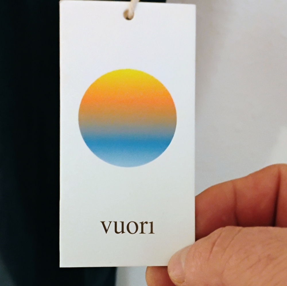 Vuori blue polo style t shirt